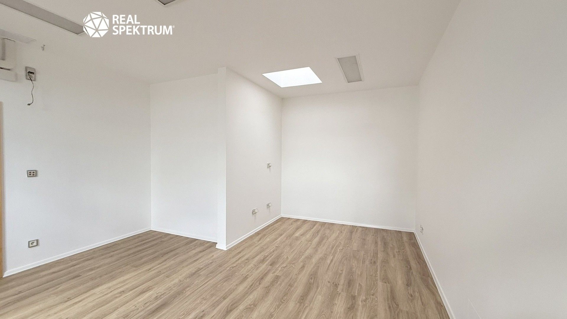 Pronájem kancelář - Štefánikova, Brno, 24 m²