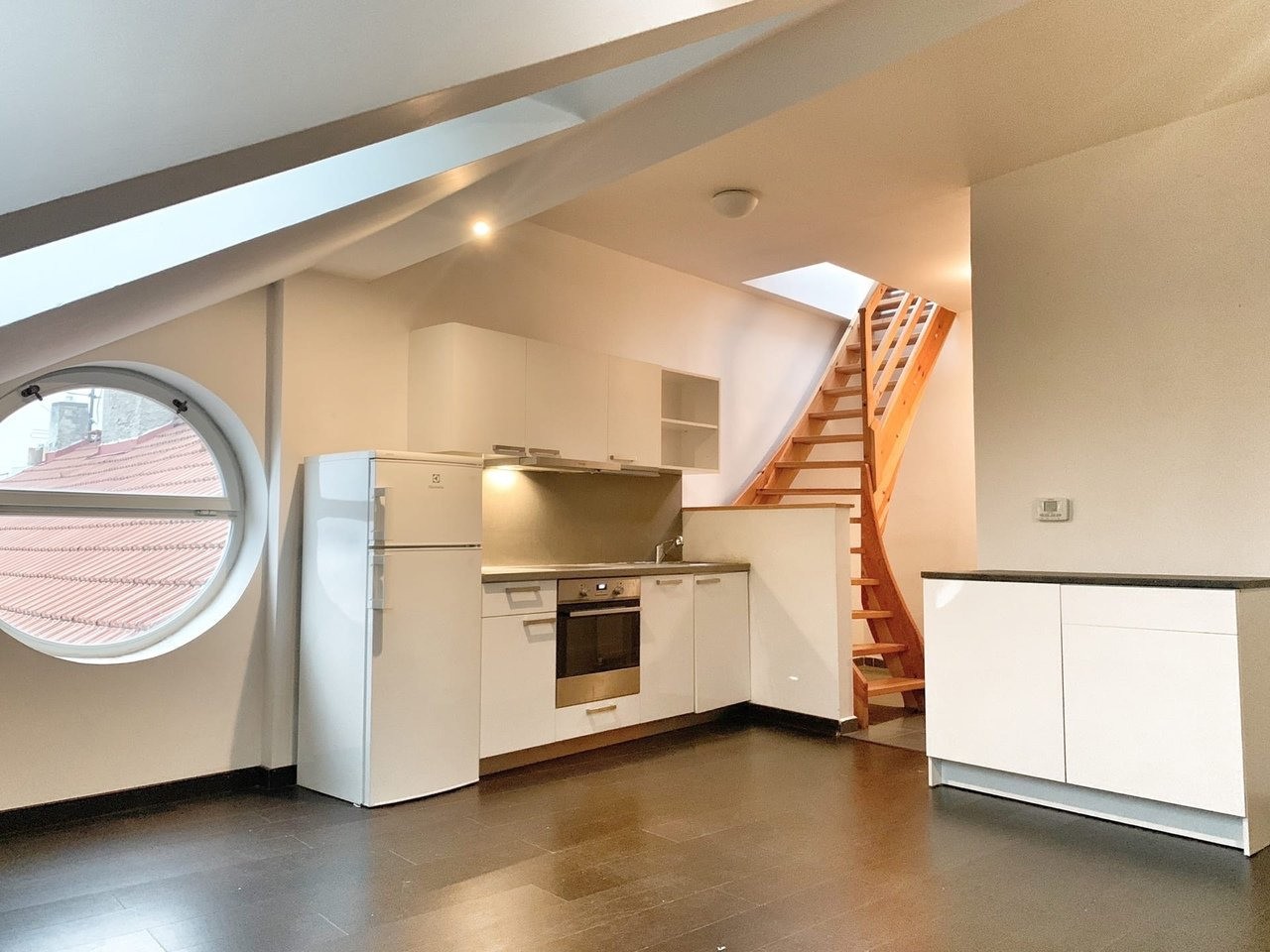 2+kk, Košická, Praha, 64 m²