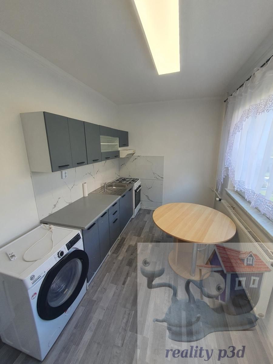 Byt 2+1 · 56 m² · U Nemocnice, Česká Lípa - 3