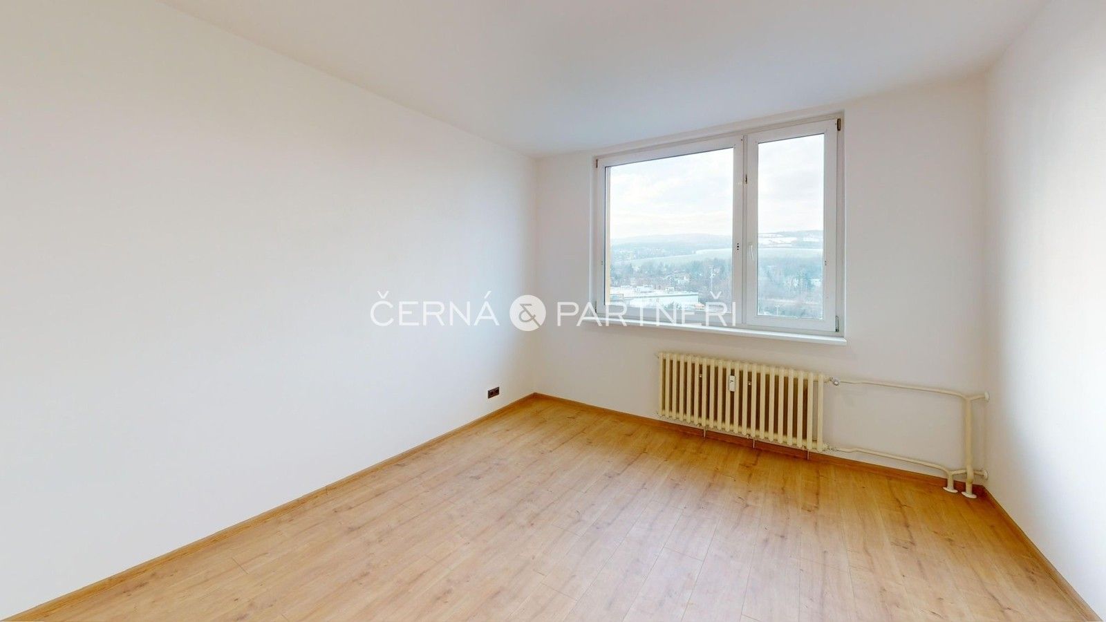 2+kk, Sídliště U Nového nádraží, Bílina, 36 m²