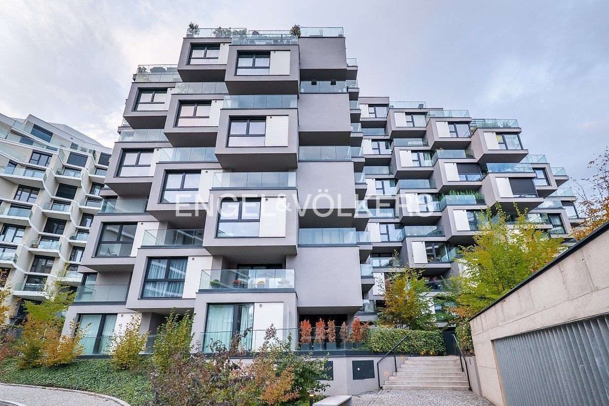 1+kk, Ramonova, Praha, 31 m²