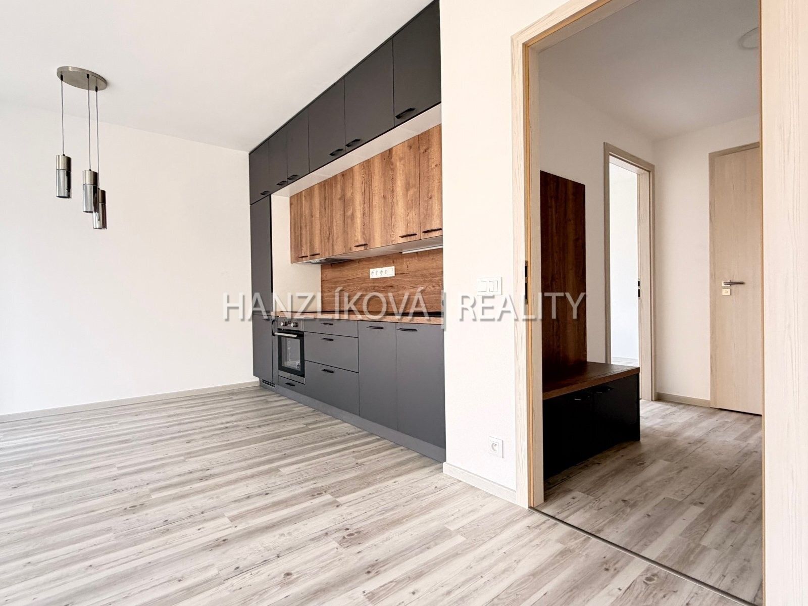 2+kk, Hálkova 2928, České Budějovice 3, 49 m² - 1