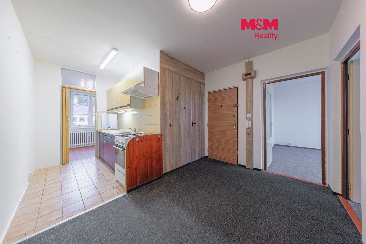 2+1, Sídliště, Hroznětín, 55 m² - 1