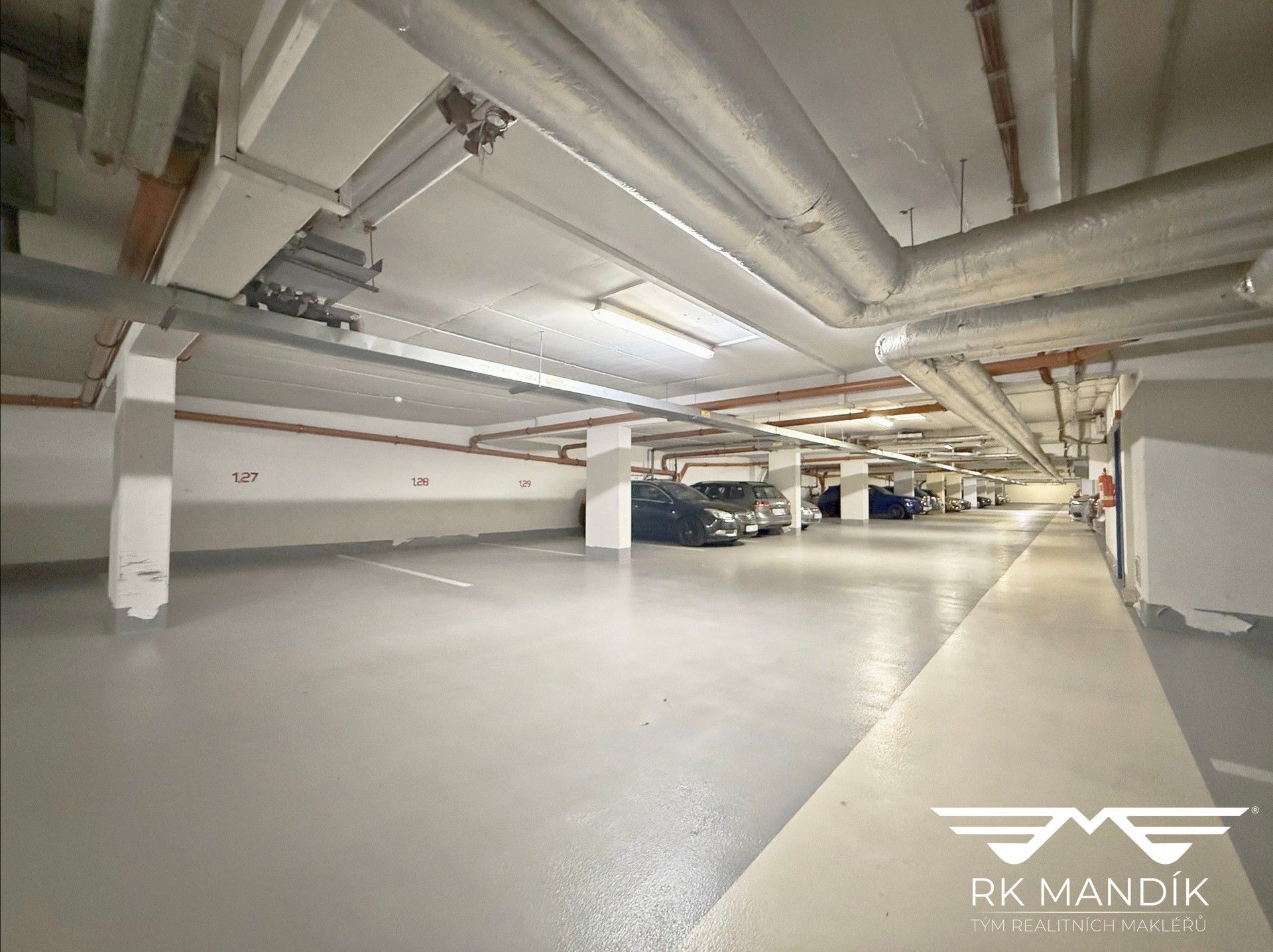 Pronájem garáž - Kytlická, Praha, 12 m²