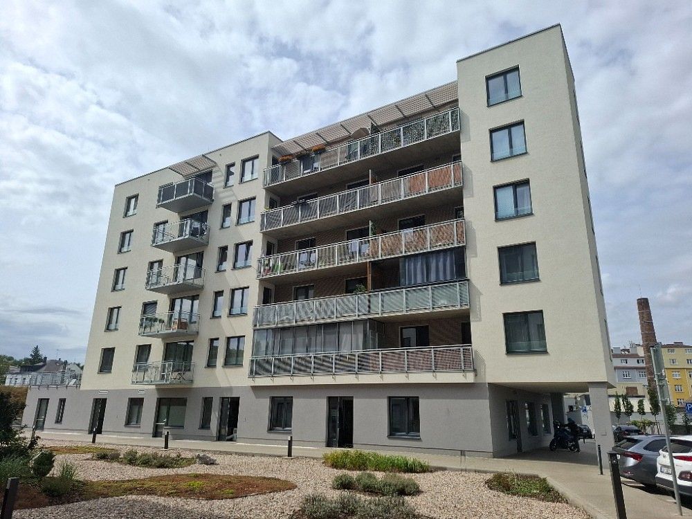 Nemovitost · 13 m² · Praha - Vysočany, okres Praha 9, Hlavní město Praha - 4