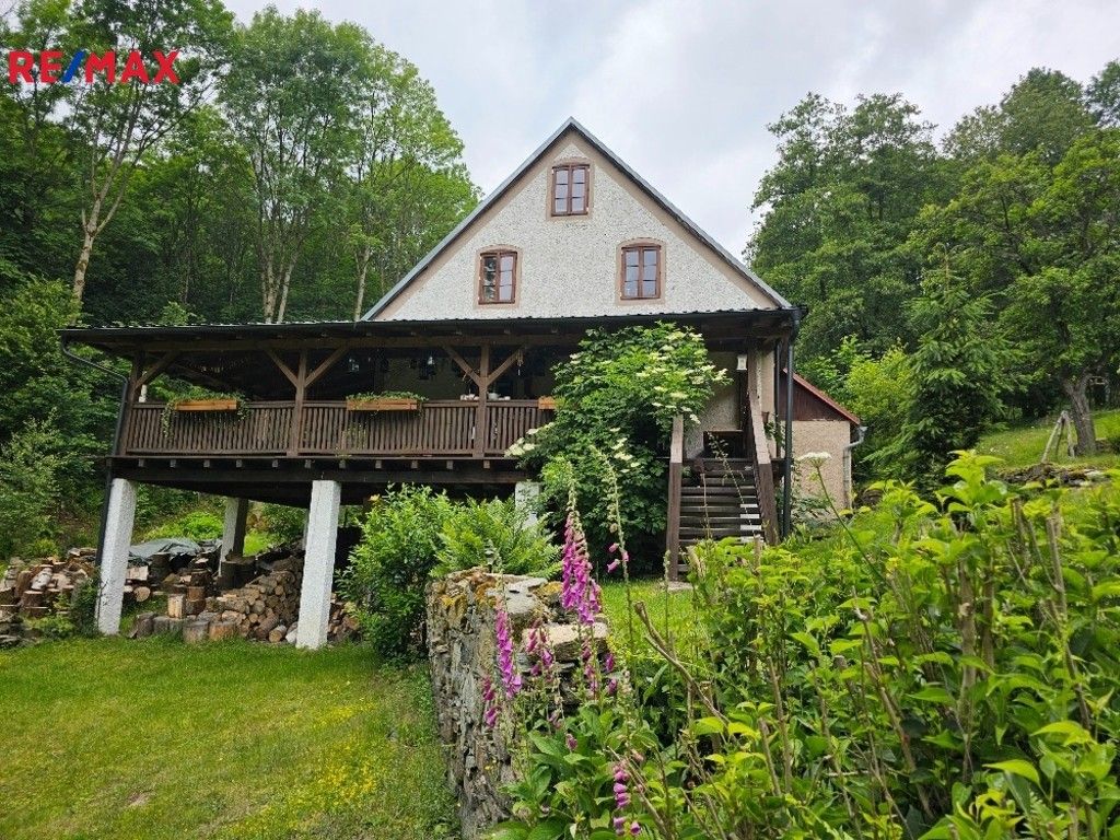 Dům – Stráž nad Ohří, Srní – pohled 3