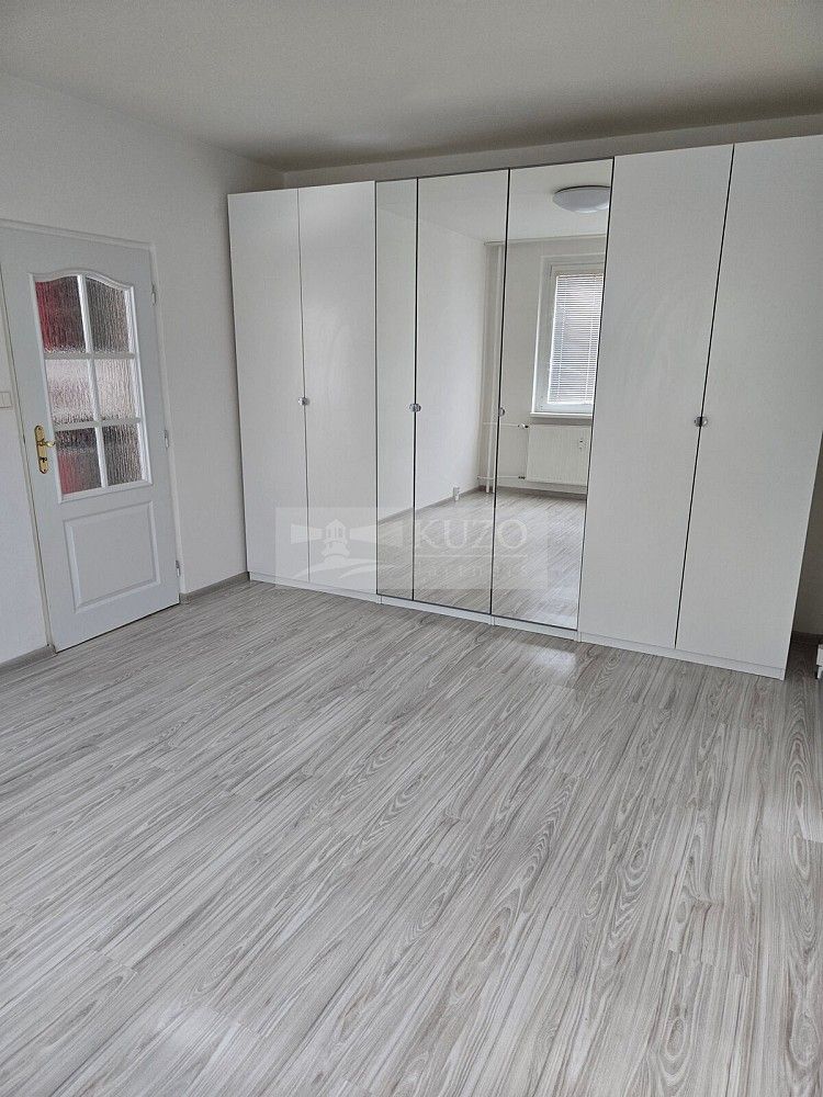 Byt 1+1 · 34 m² · Chomutov, Ústecký kraj - 3