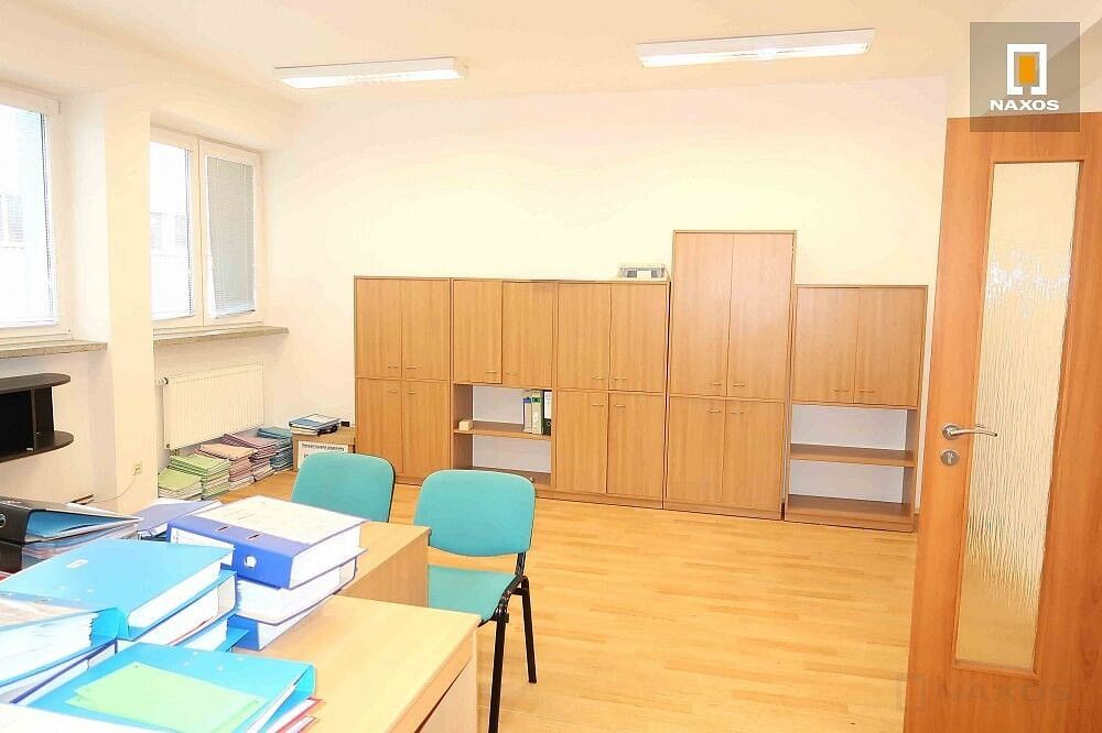 Kancelář · 600 m² · Petřvald, okres Karviná - 3