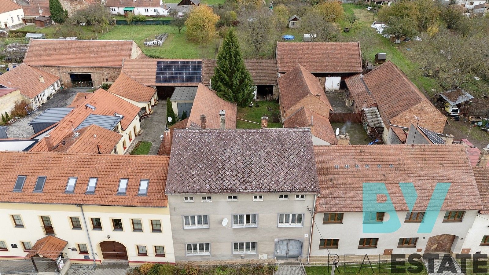 Rodinné domy, Jaroměřice, okres Svitavy, Pardubický kraj, 537 m² - 1