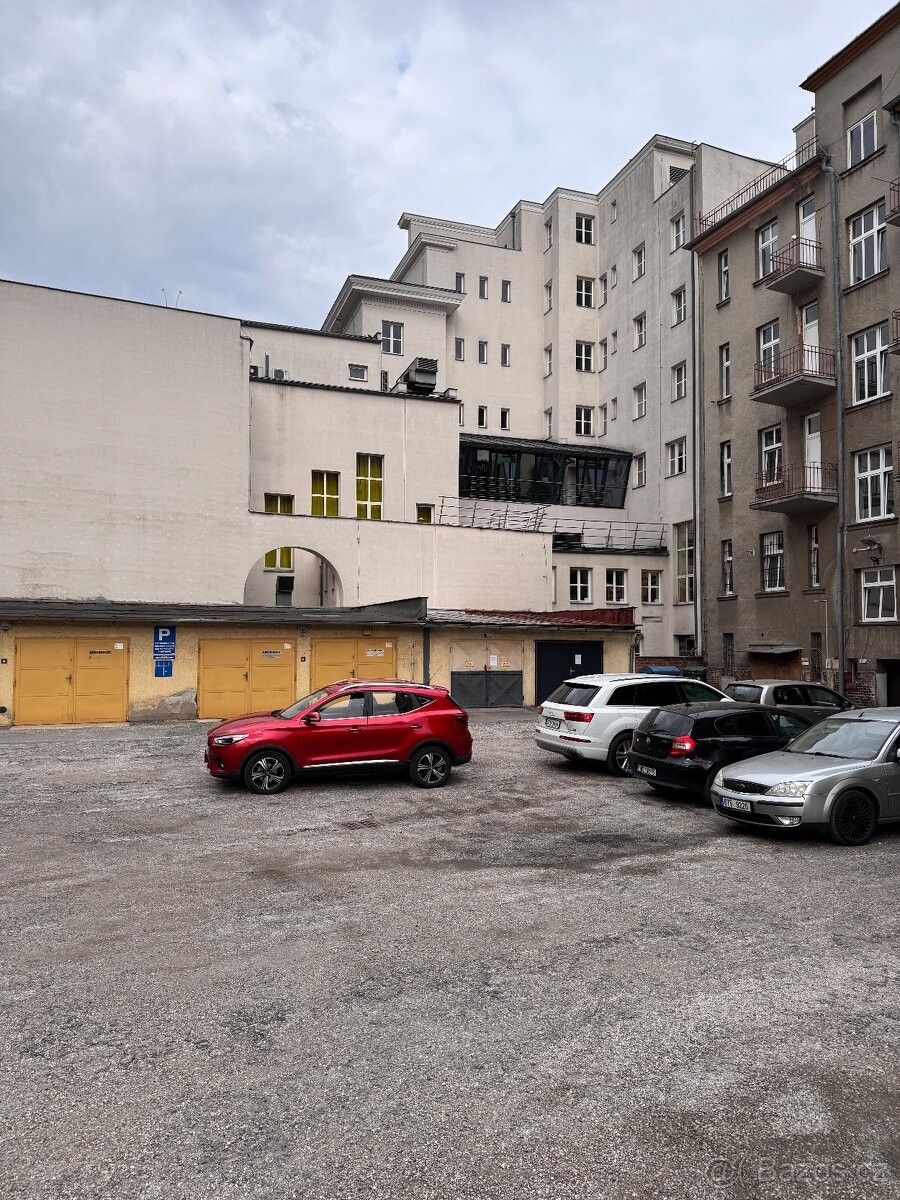 Garáž · Ostrava, 702 00 - 4