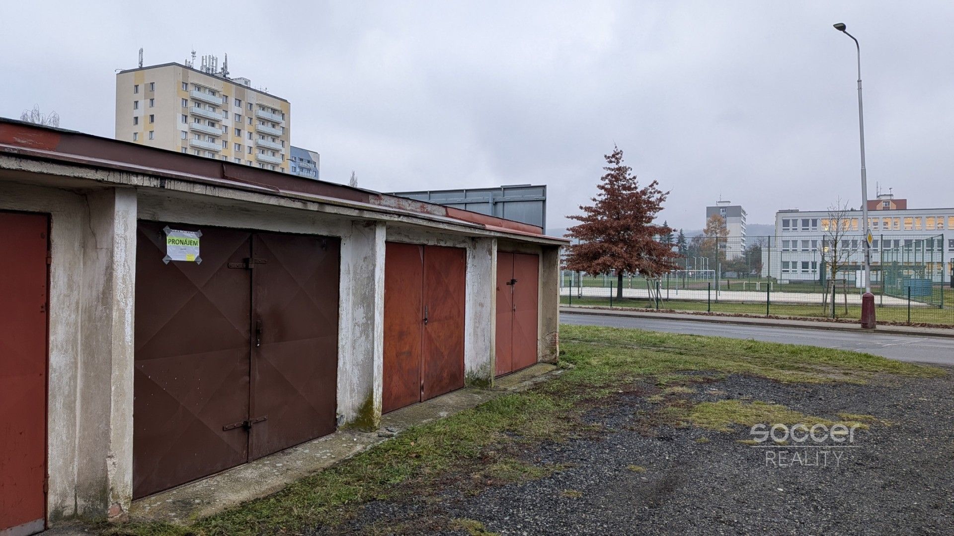 Garáže, Zalužanská, Mladá Boleslav, 19 m²