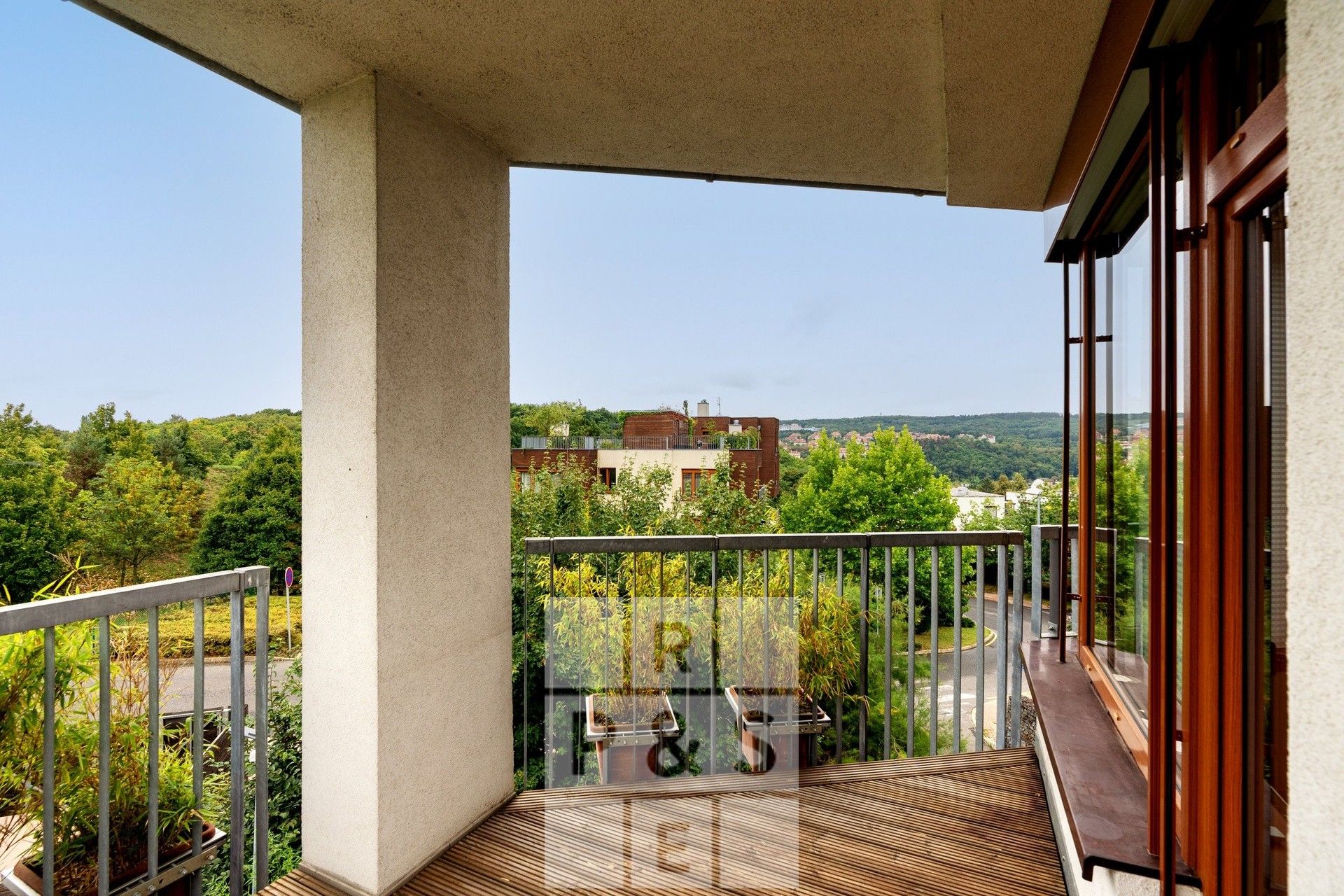 3+kk, Na Císařce, Praha, 78 m²