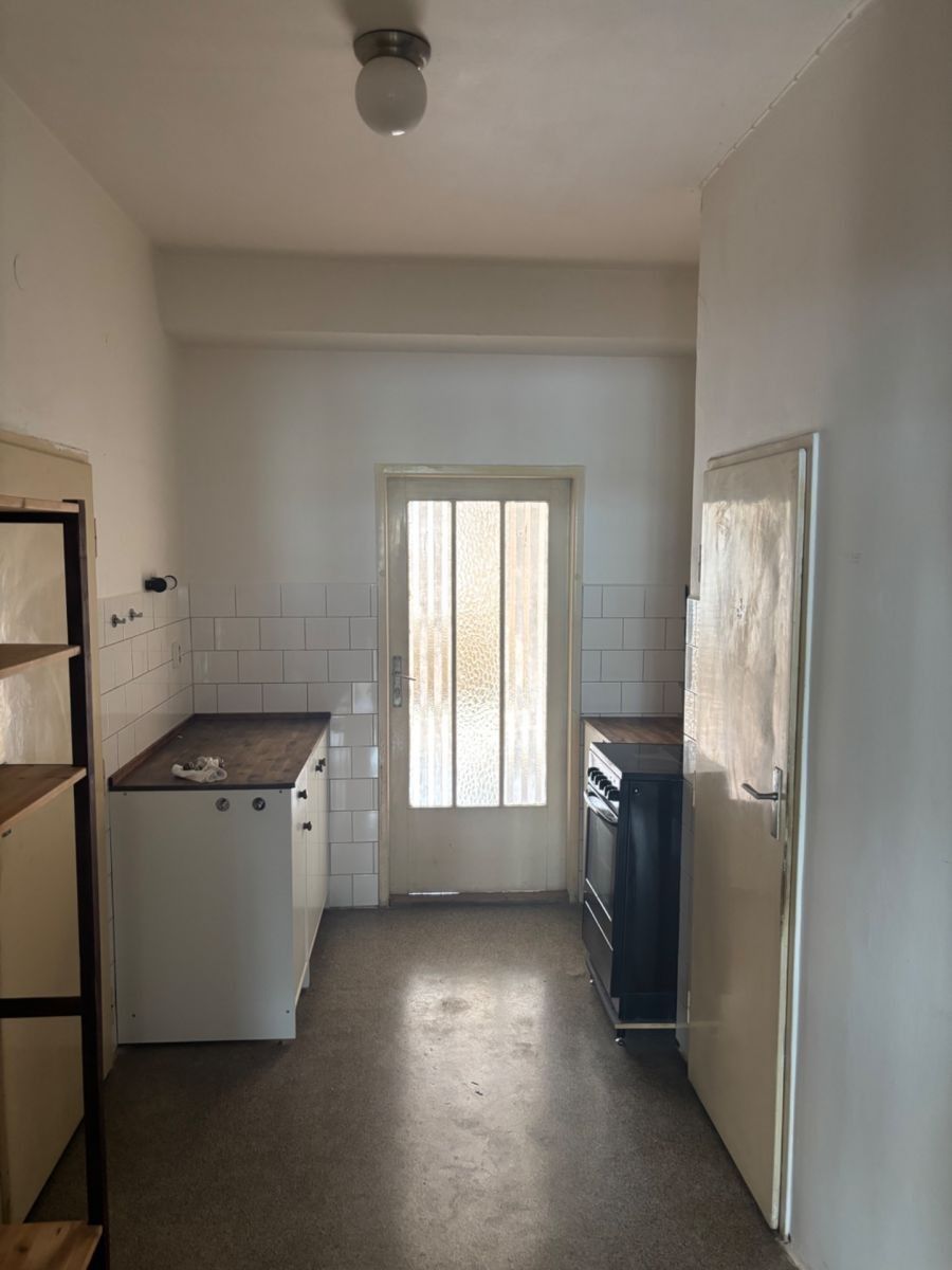 2+kk, Lomnického, Praha - Nusle, 70 m² - 1