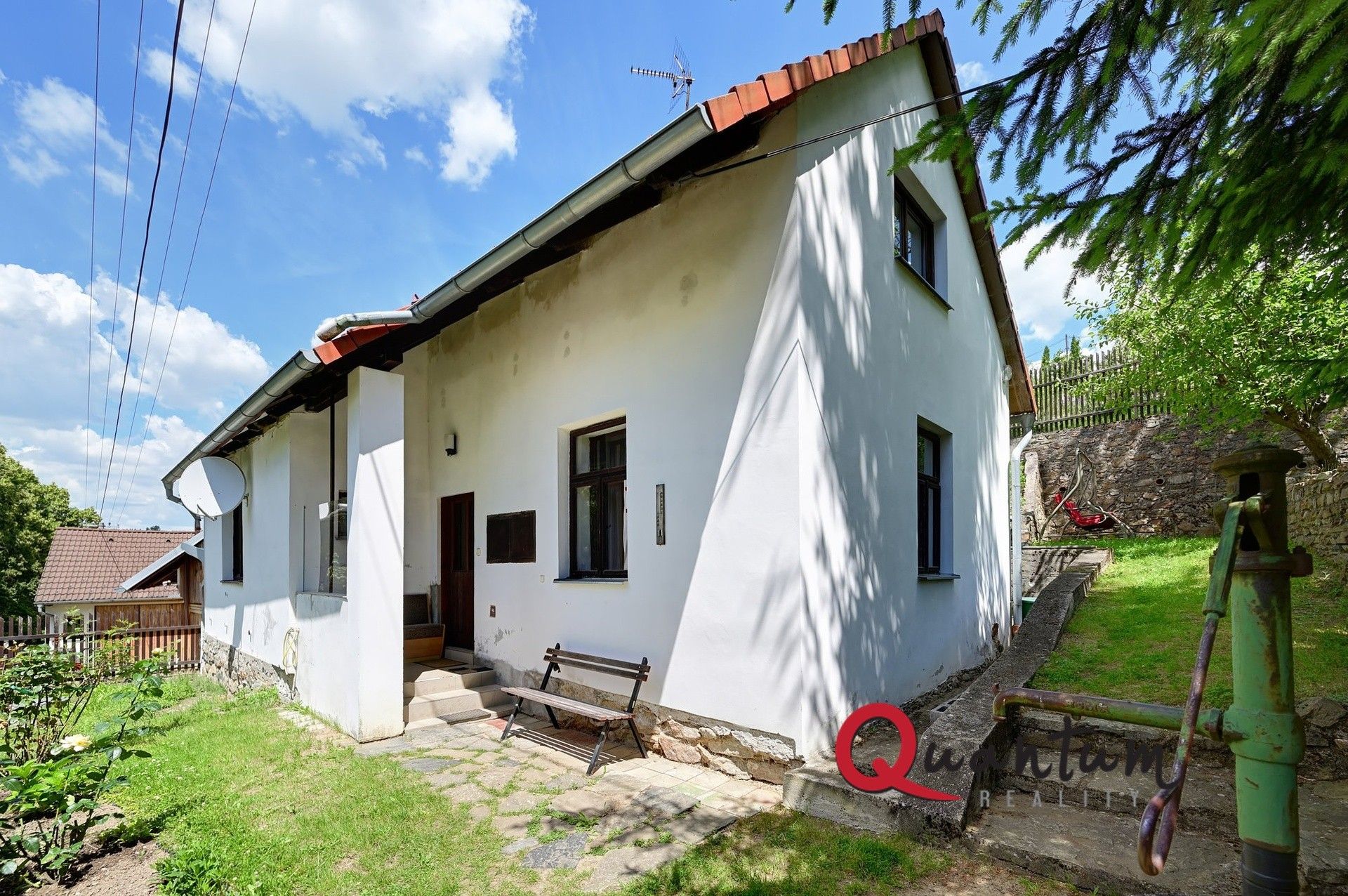 Rodinné domy, Čestín, 104 m²