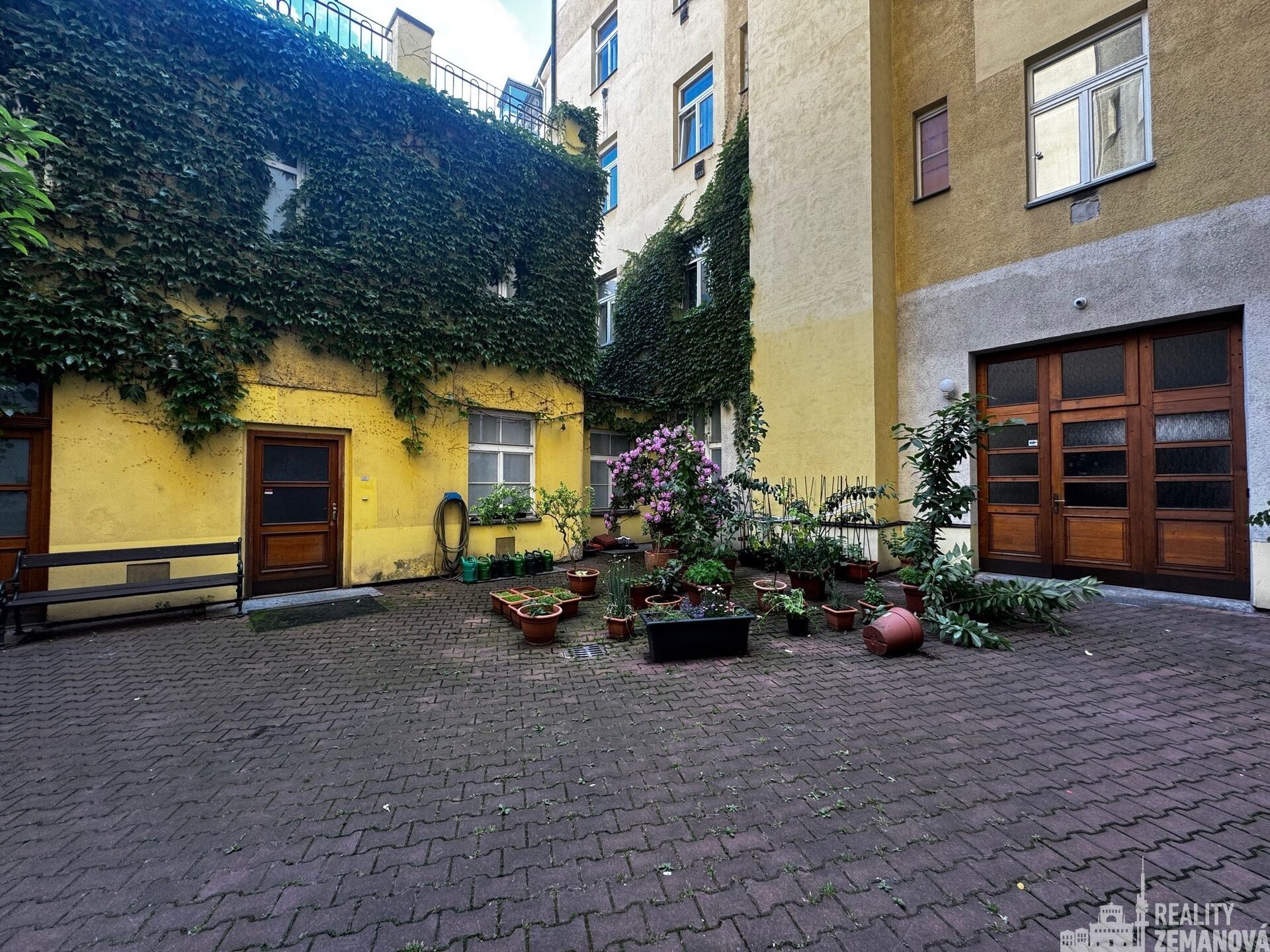 Prodej byt 2+kk - Klimentská, Praha, 50 m²