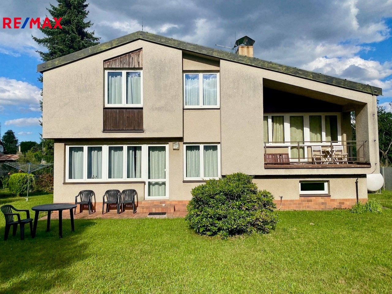 Rodinné domy, U Hájenky, Louňovice, 150 m²