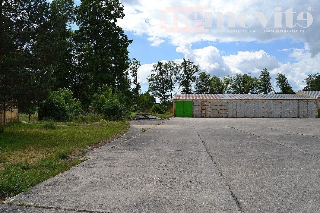 Sklad · 2 268 m² · Hatín Jemčina - 4