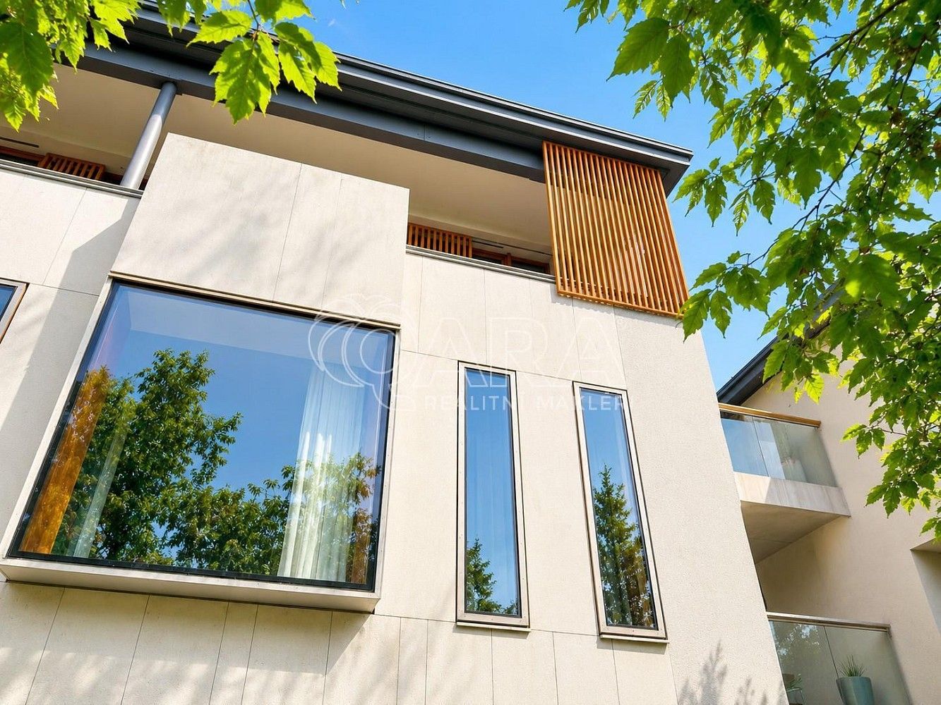 Byt 4+1 · 164 m² · Praha - Bubeneč, okres Praha 6, Hlavní město Praha - 3