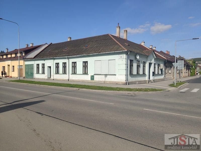 Prodej dům - Masarykova, Šternberk, 241 m²