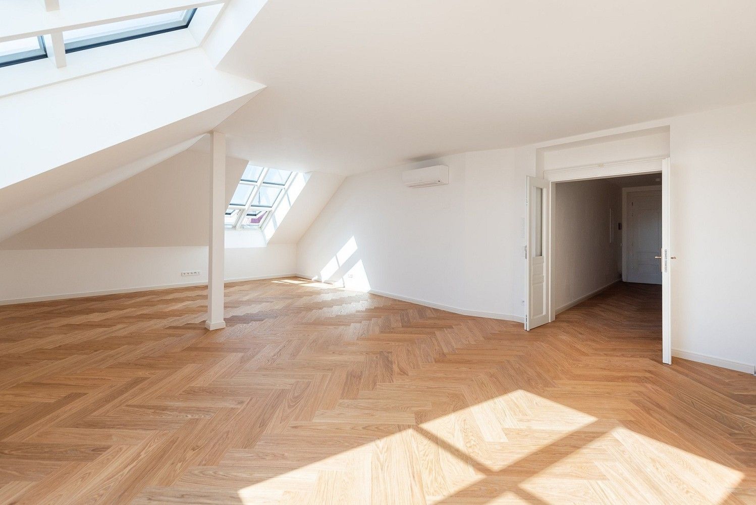 Byt 2+kk · 110 m² · Praha - Vinohrady, okres Praha 2, Hlavní město Praha - 4