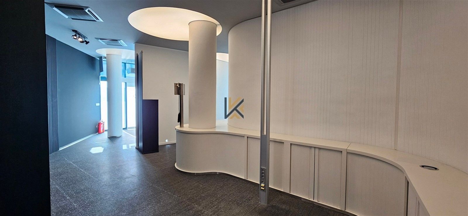 Pronájem obchodní prostory - Na Poříčí, Praha, 127 m²