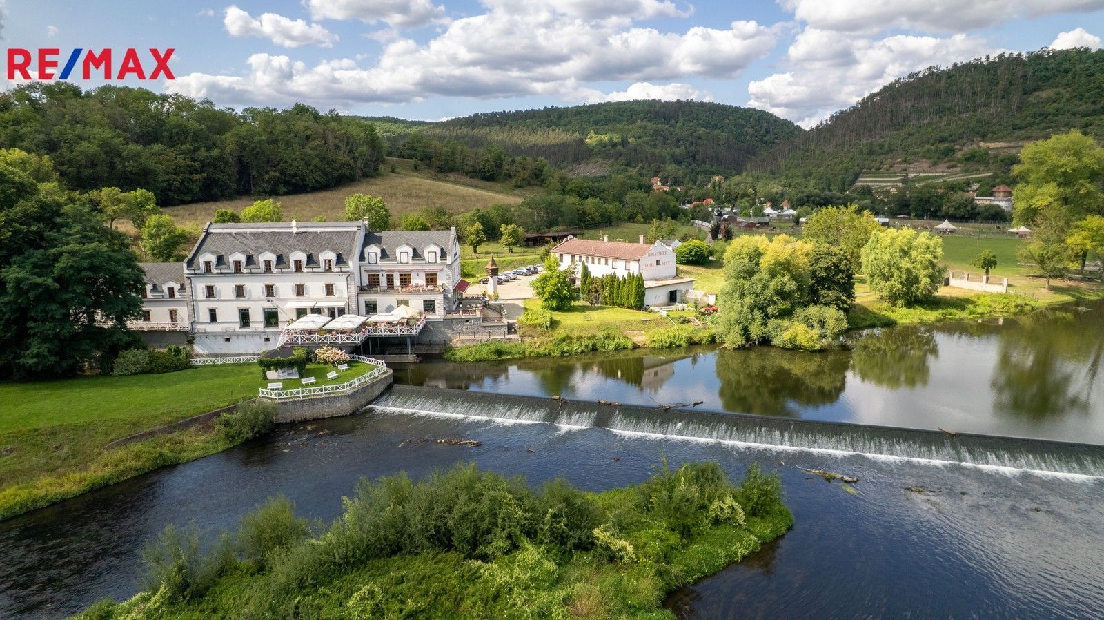 Pozemky pro bydlení, Hlásná Třebaň, 1 m²