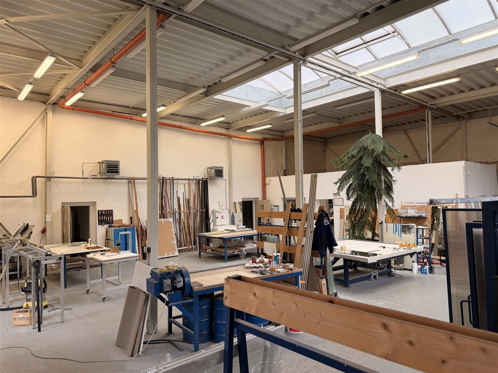 Obchodní prostory · 420 m² · Krásnostudenecká 1545, Děčín VI-Letná - 3