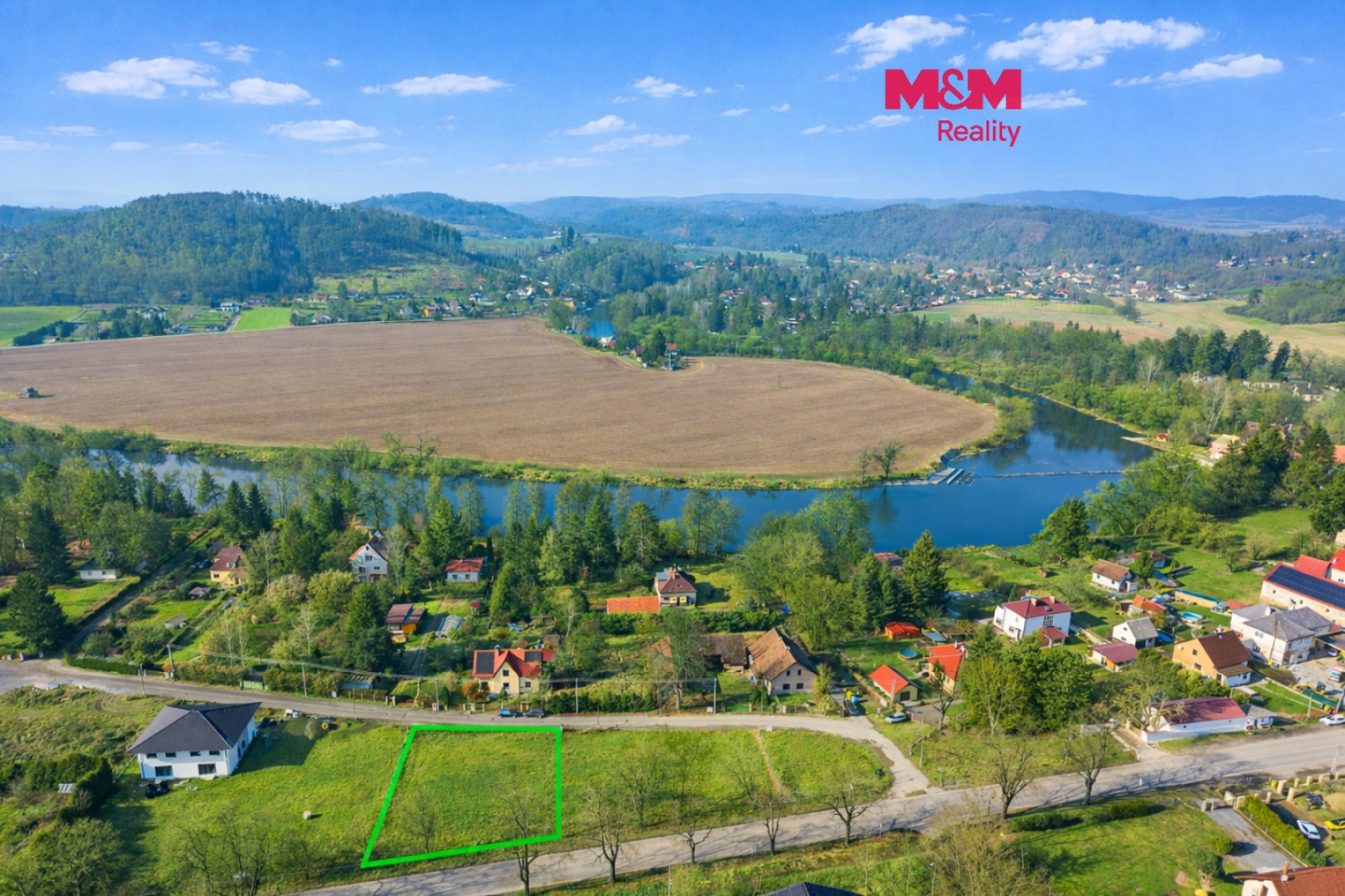 Pozemek pro bydlení, 1 002 m²