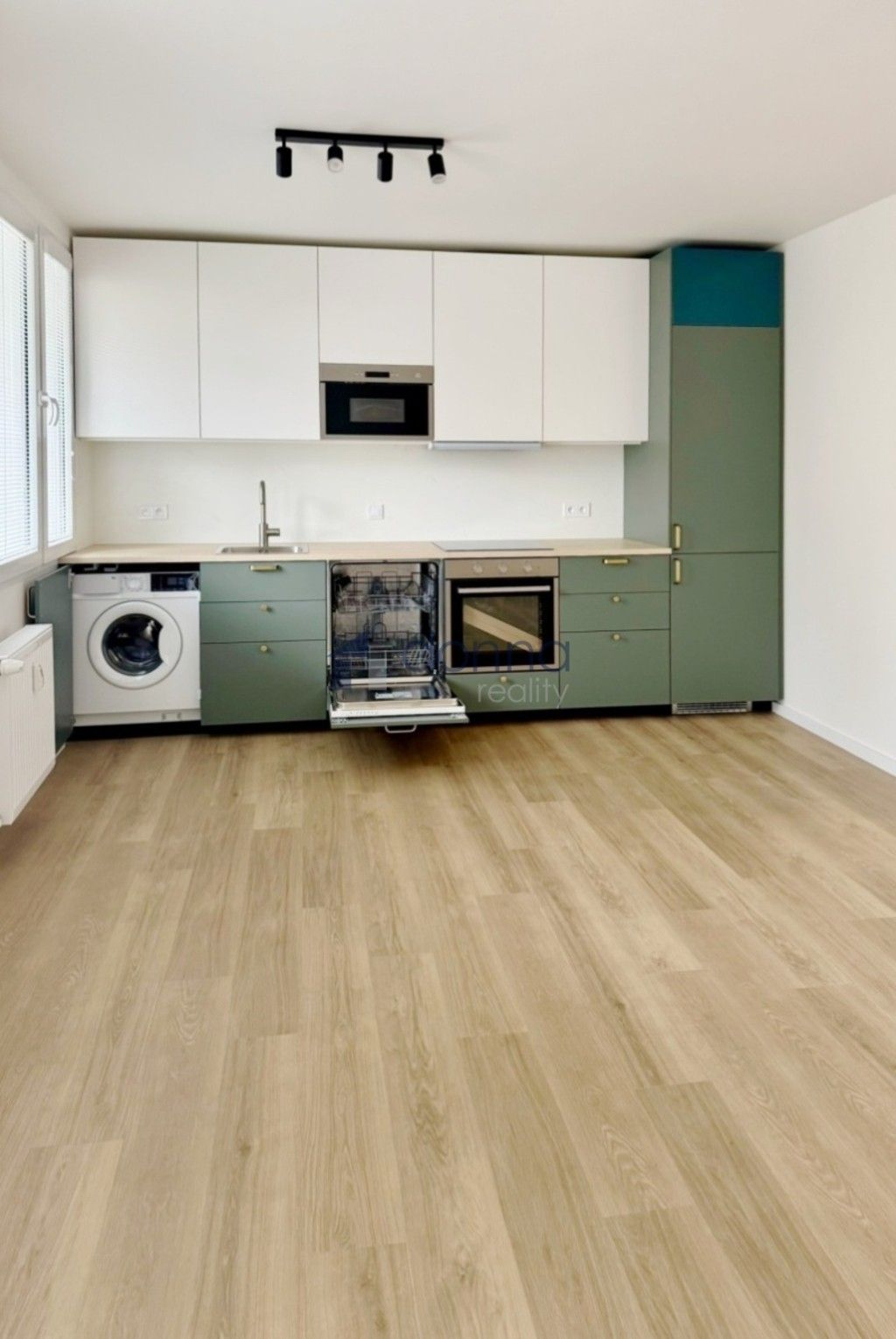 3+kk, Rumburská, Praha, 54 m²