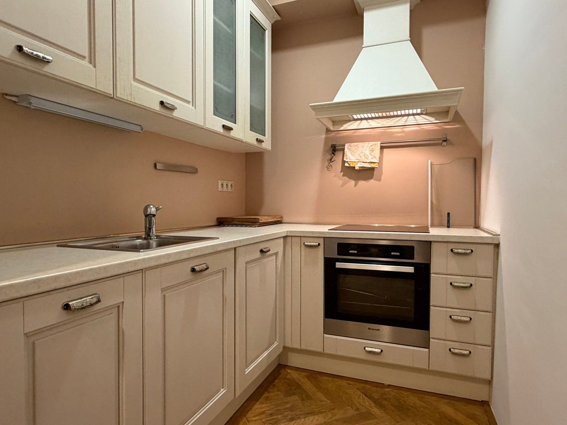 2+1, Vyšehradská, Praha, 55 m²