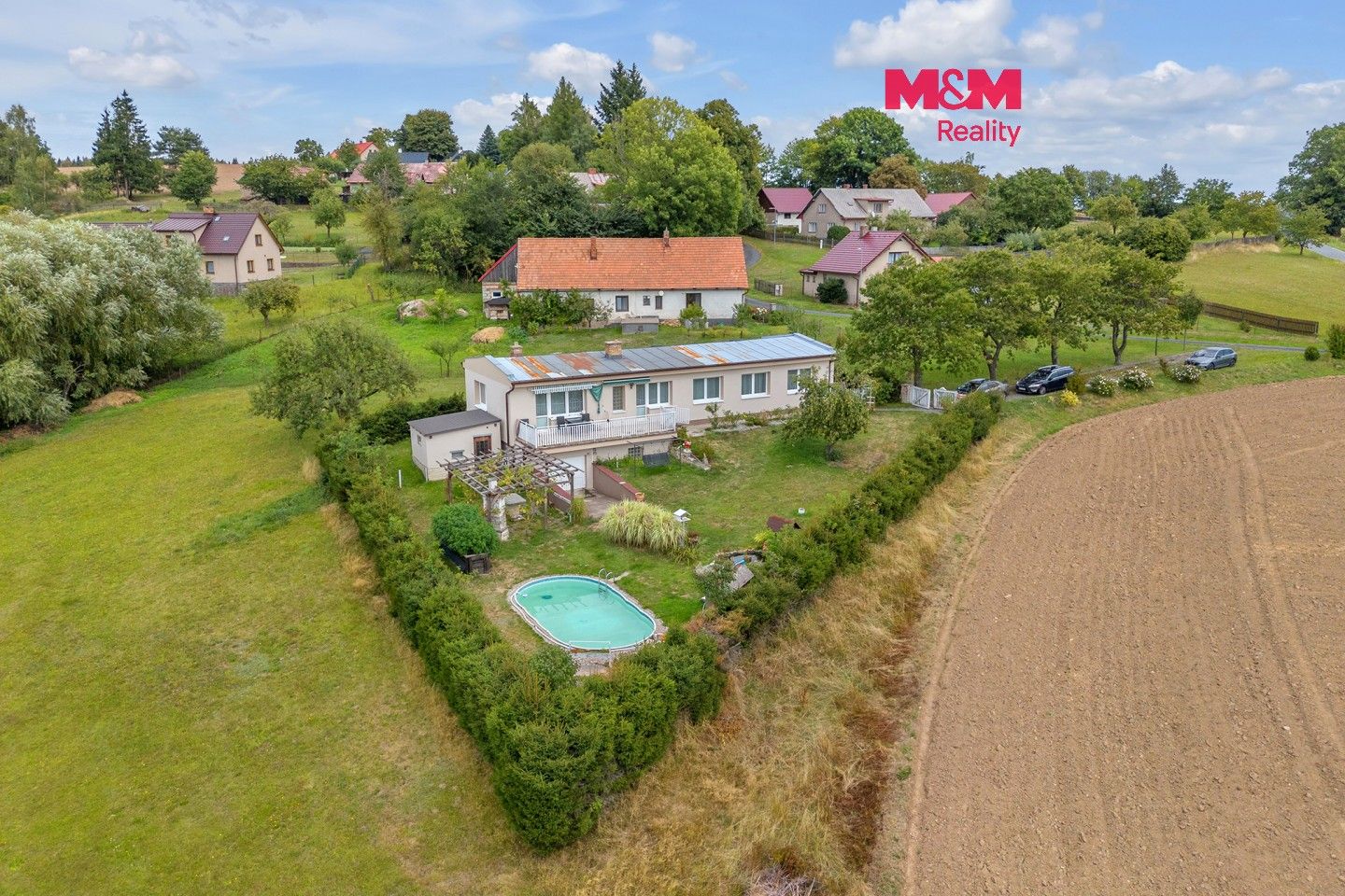 Rodinné domy, Horní Vestec, Slavíkov, 140 m² - 1