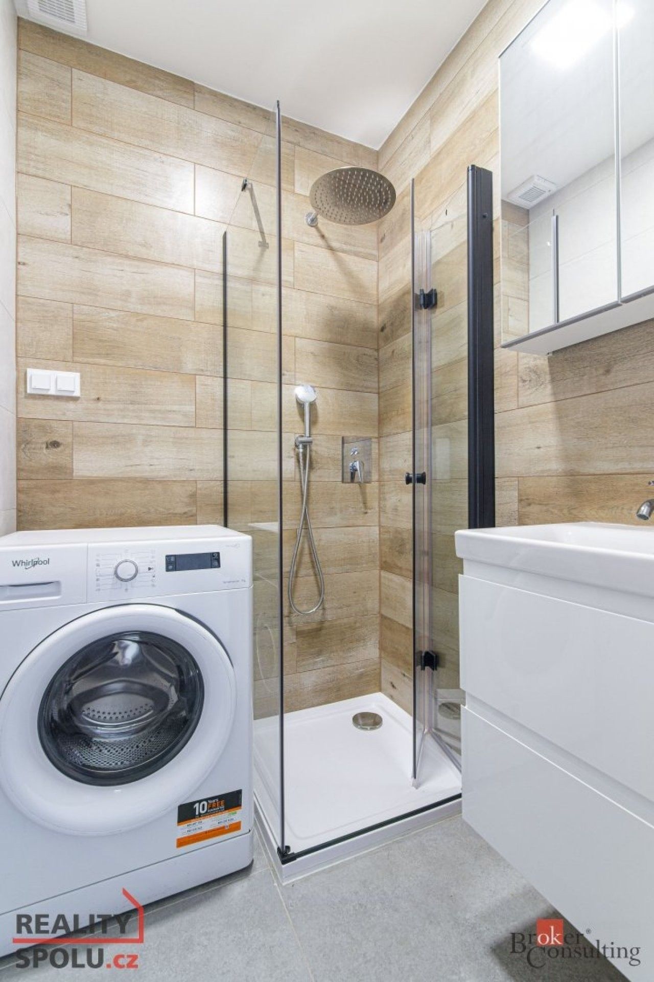 Pronájem byt 2+1 - Hany Kvapilové, Opava, 57 m²