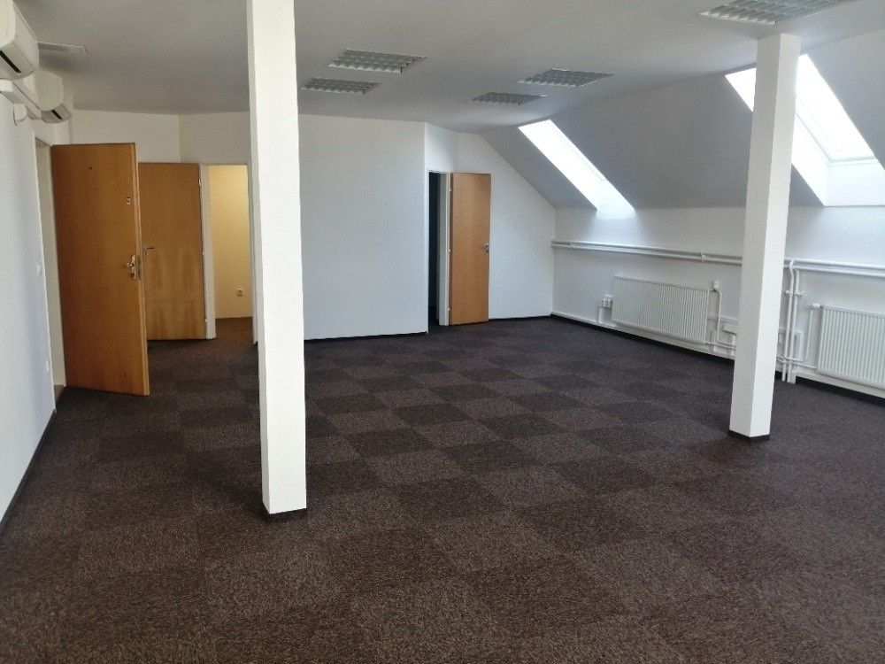 Kanceláře, Olomouc, 779 00 - 1