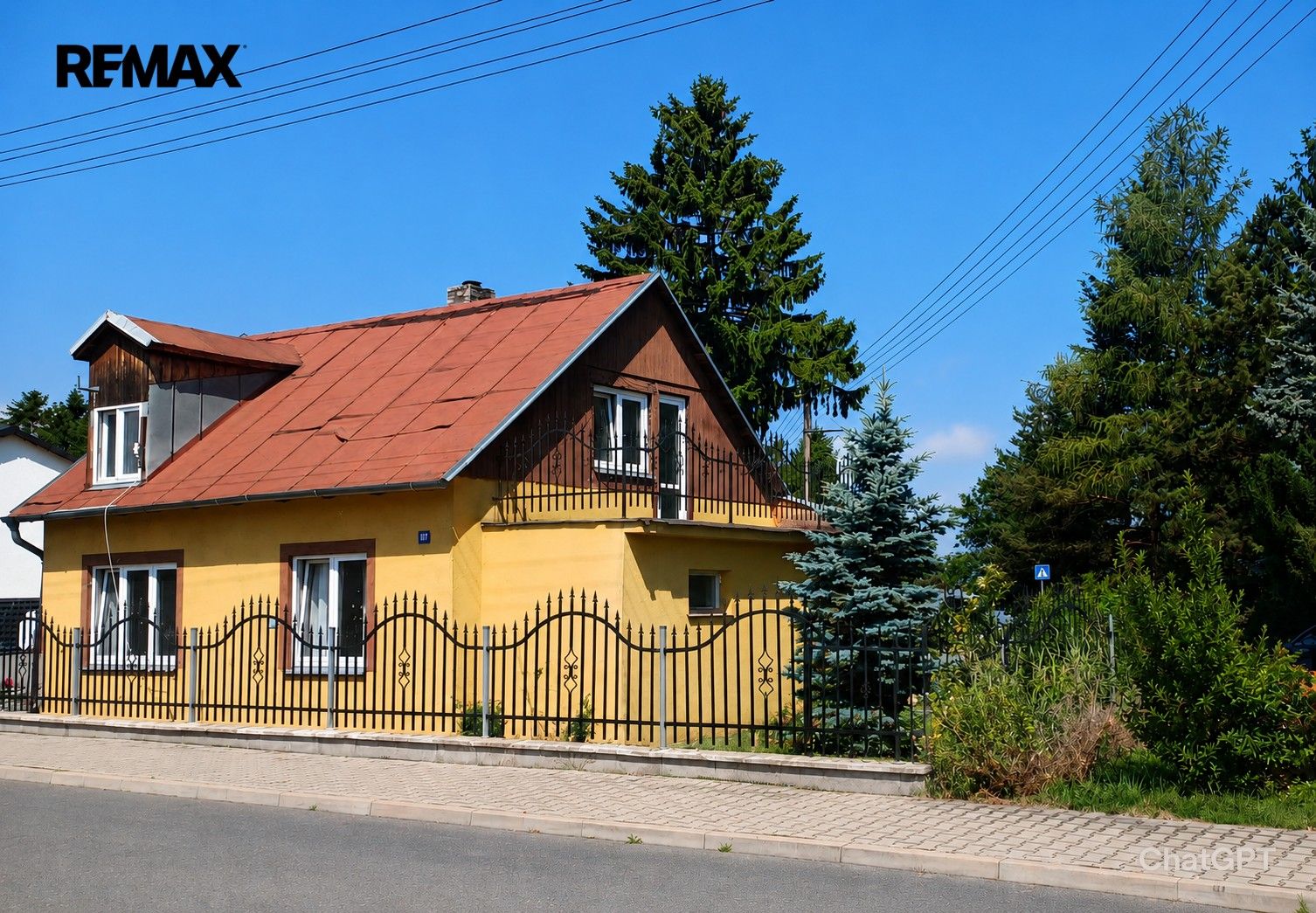 Prodej rodinný dům - K Letišti 187, Dobrovíz, 120 m² - 1