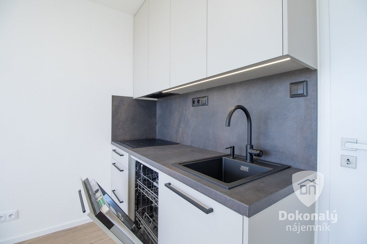 1+kk, Praha - Braník, okres Praha 4, Hlavní město Praha, 28 m² - 1