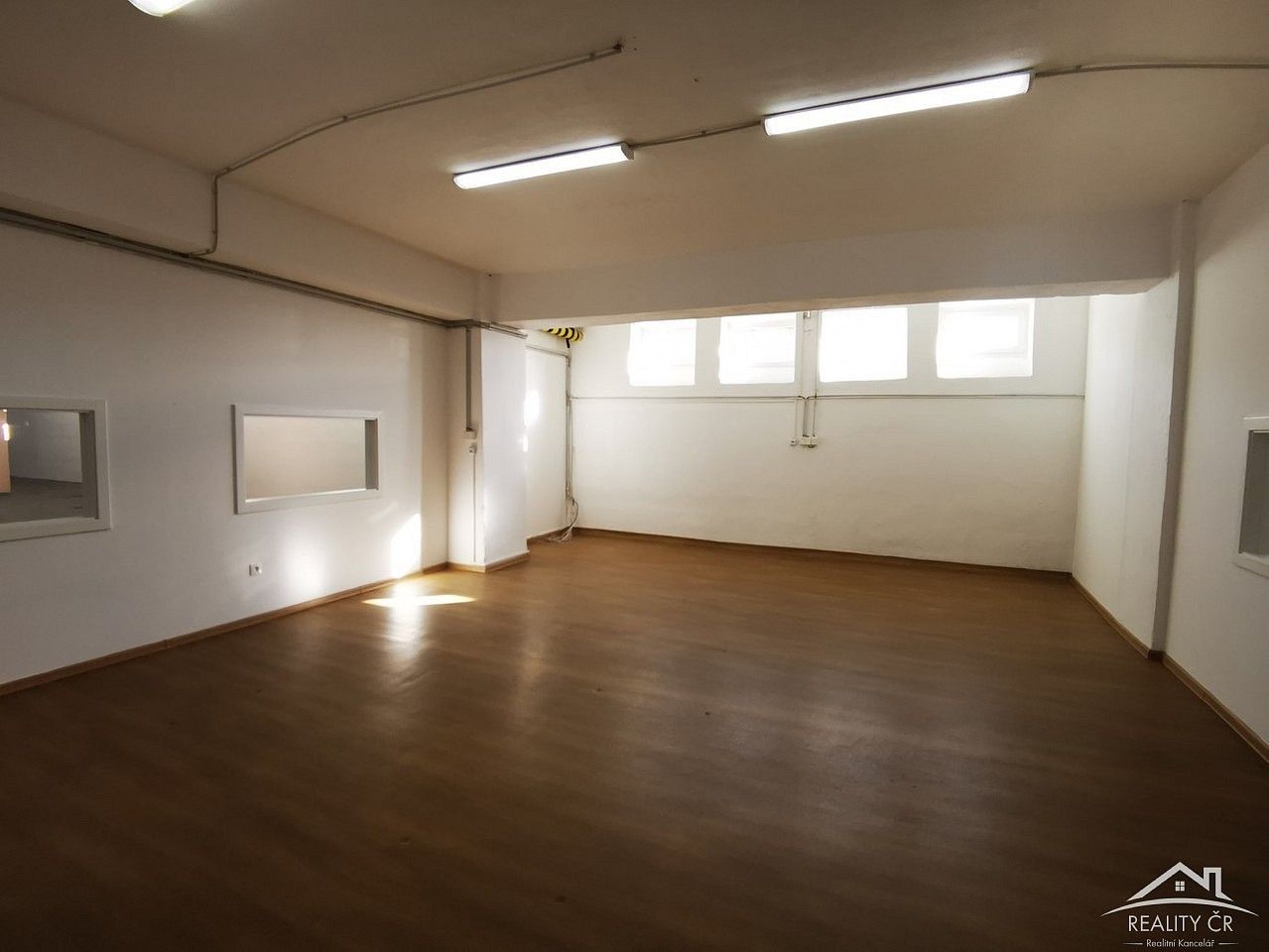 Pronájem sklad - Pávovská, Jihlava, 595 m² - 5