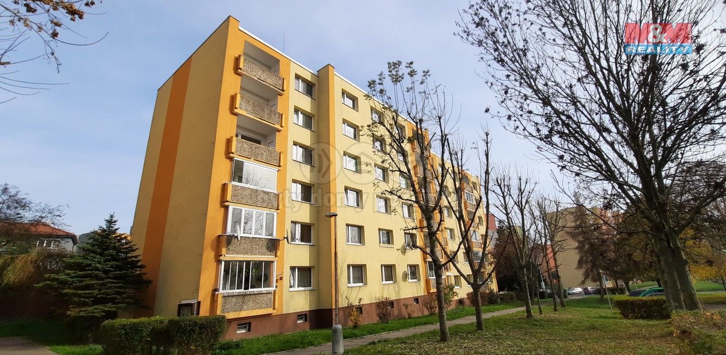 2+1, Červenohrádecká, Jirkov, 64 m²