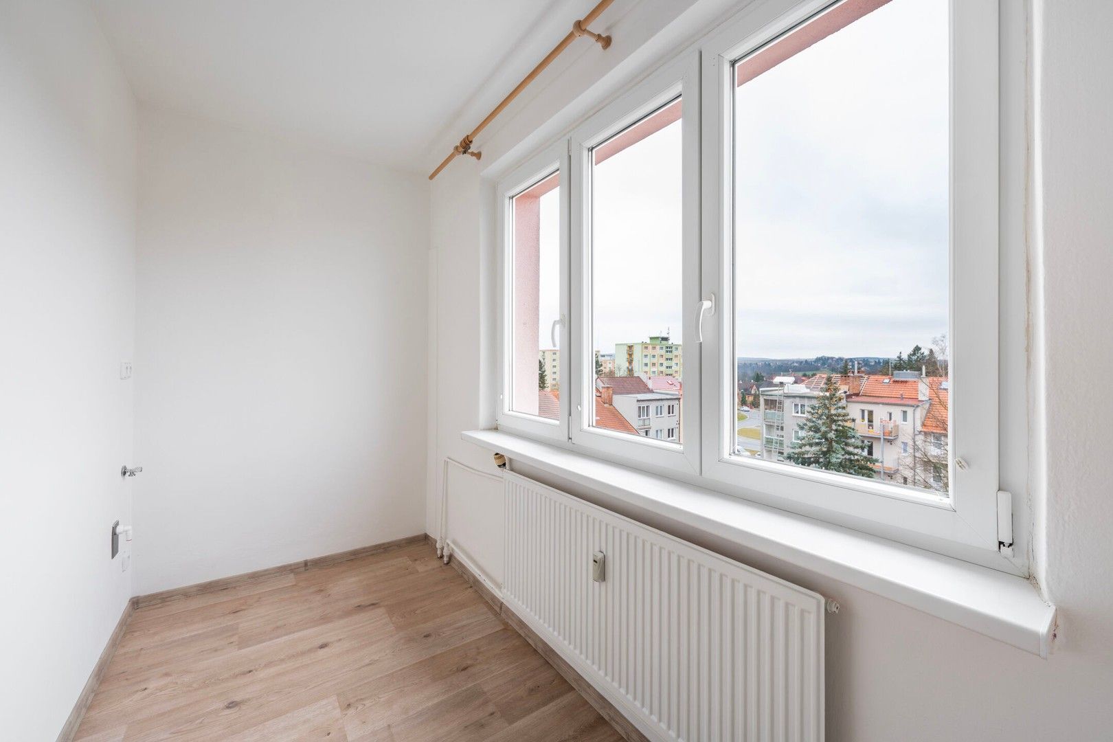 Prodej byt 1+1 - Chválenická 367, Plzeň Koterov, 40 m² - 5