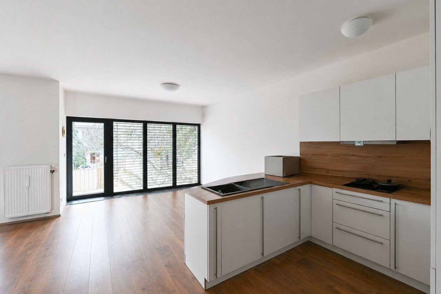 Byt 2+kk · 58 m² · Destinové, Praha 5 - Košíře - 3