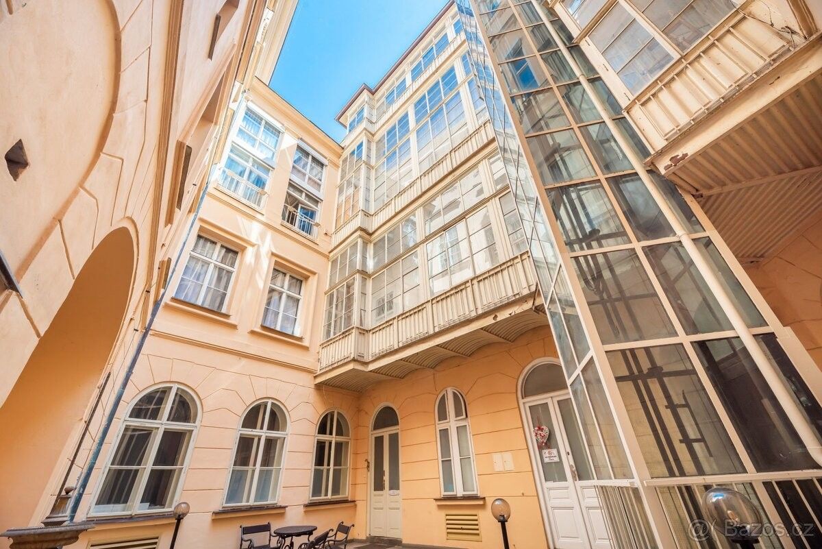 Prodej byt - Praha, 110 00 - 5