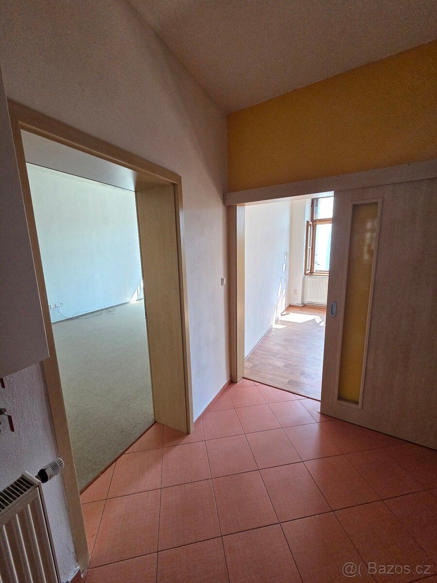 Pronájem byt - Šternberk, 785 01