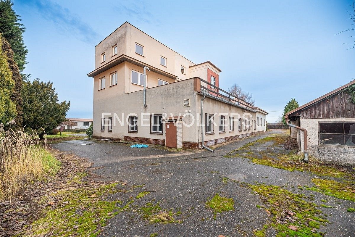 Kanceláře, Kanina, okres Mělník, Středočeský kraj, 870 m² - 2