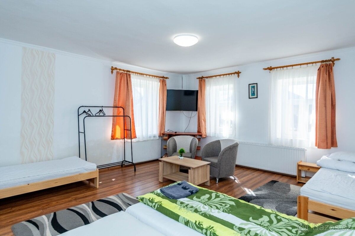 Prodej rodinný dům - 987 66, Zahraničí - 5