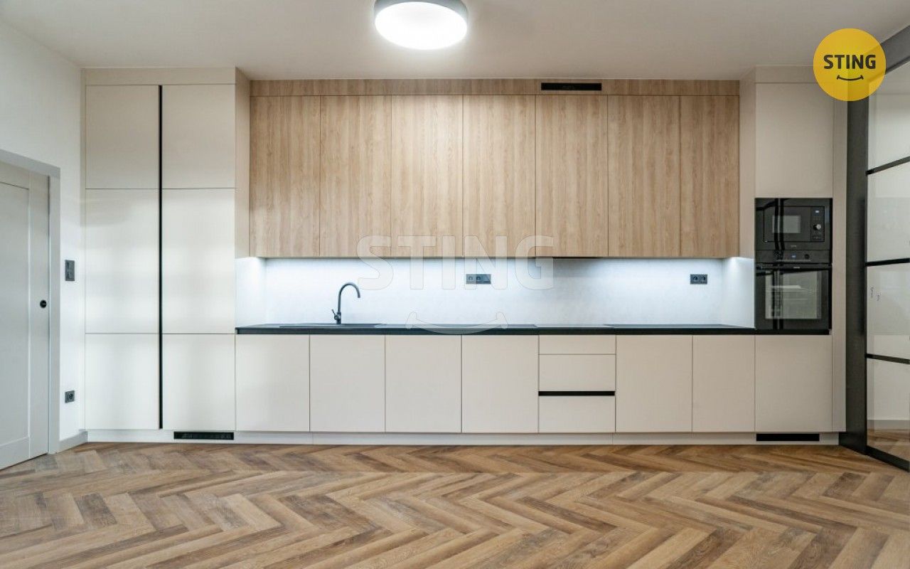 Pronájem byt 3+kk - Nádražní, Ostrava, 64 m²