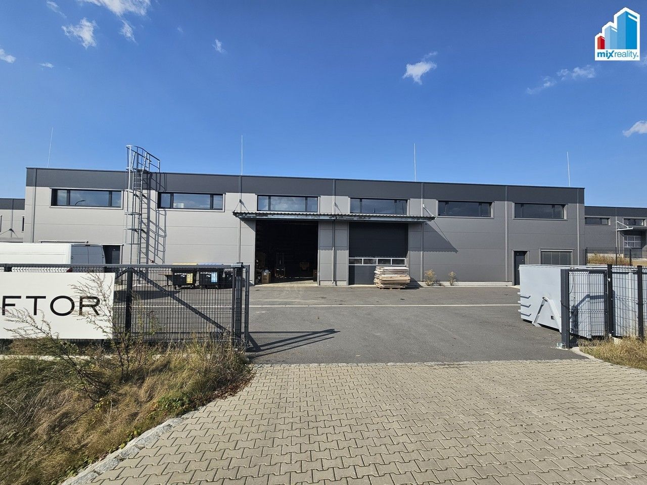 Pronájem sklad - Šlovická, Dobřany, 669 m²