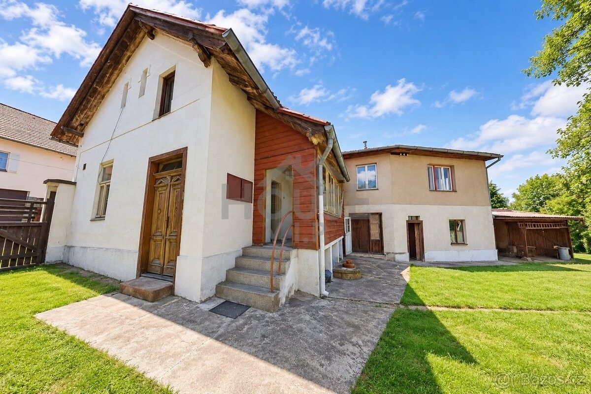 Rodinné domy, Kostelec nad Černými Lesy, 281 63 - 1