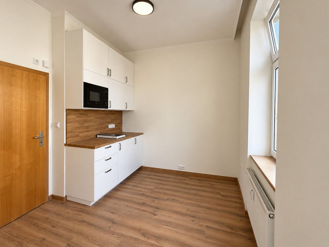 Byt · 12 m² · Praha - Vinohrady, okres Praha 3, Hlavní město Praha - 4