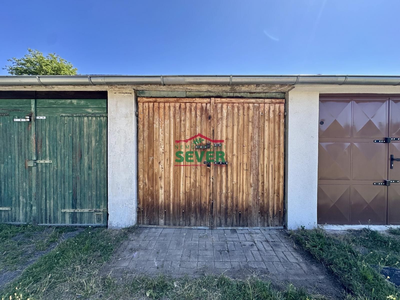 Garáže, Koželužská, Kadaň, 20 m² - 1