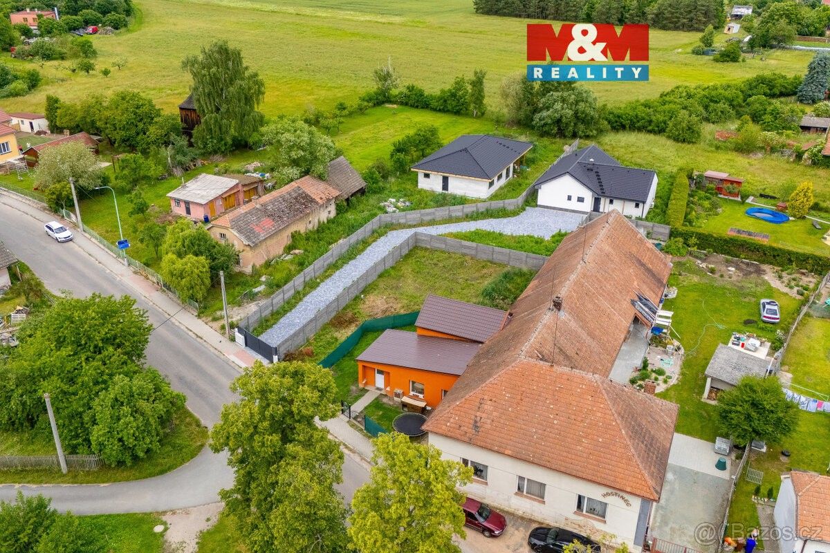 Rodinné domy, Vápno u Přelouče, 533 16