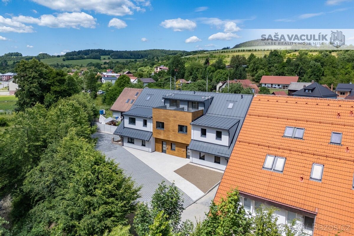 Prodej byt - Francova Lhota, 756 14